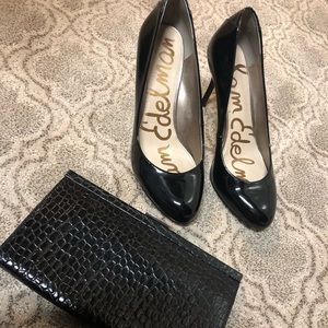Sam Edelman Patent Black Leather Round Toe Pumps